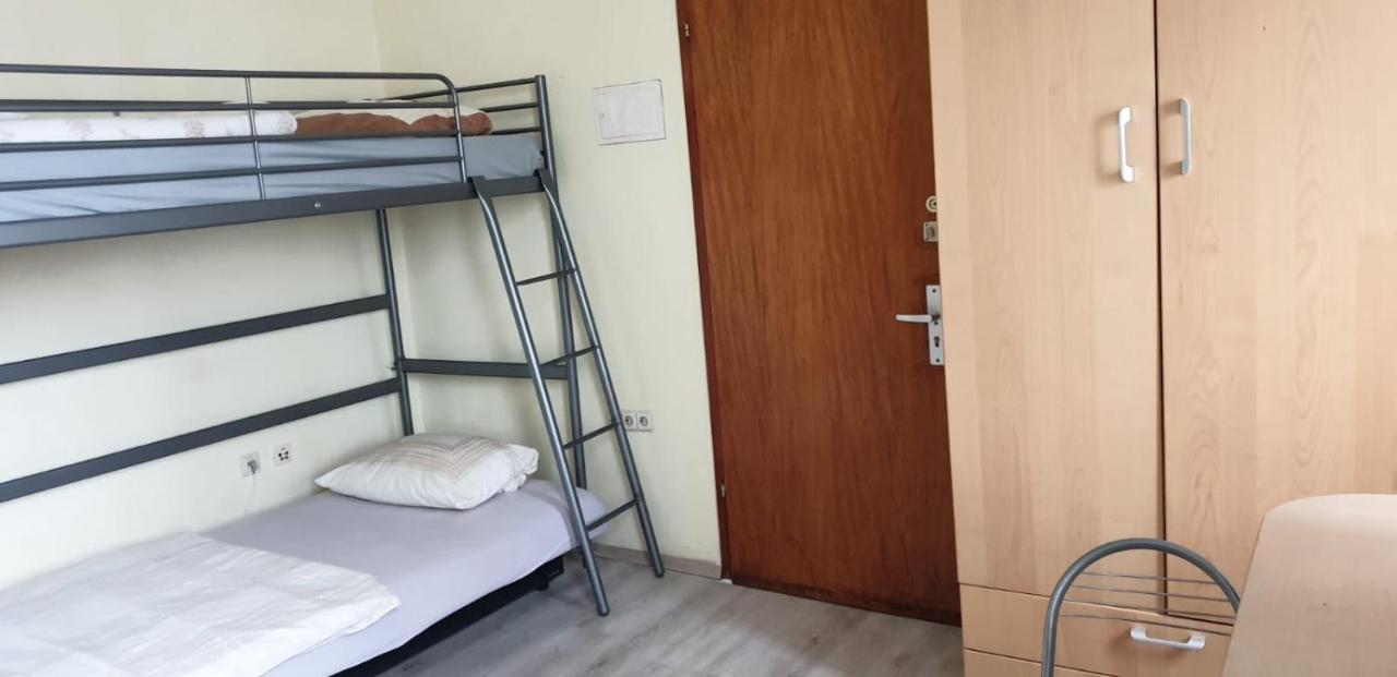 Ma-A2 Single Wohnung Κρέφελντ Εξωτερικό φωτογραφία